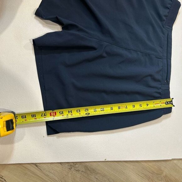 Wilson Men's Core Tournament - Picture 8 of 11